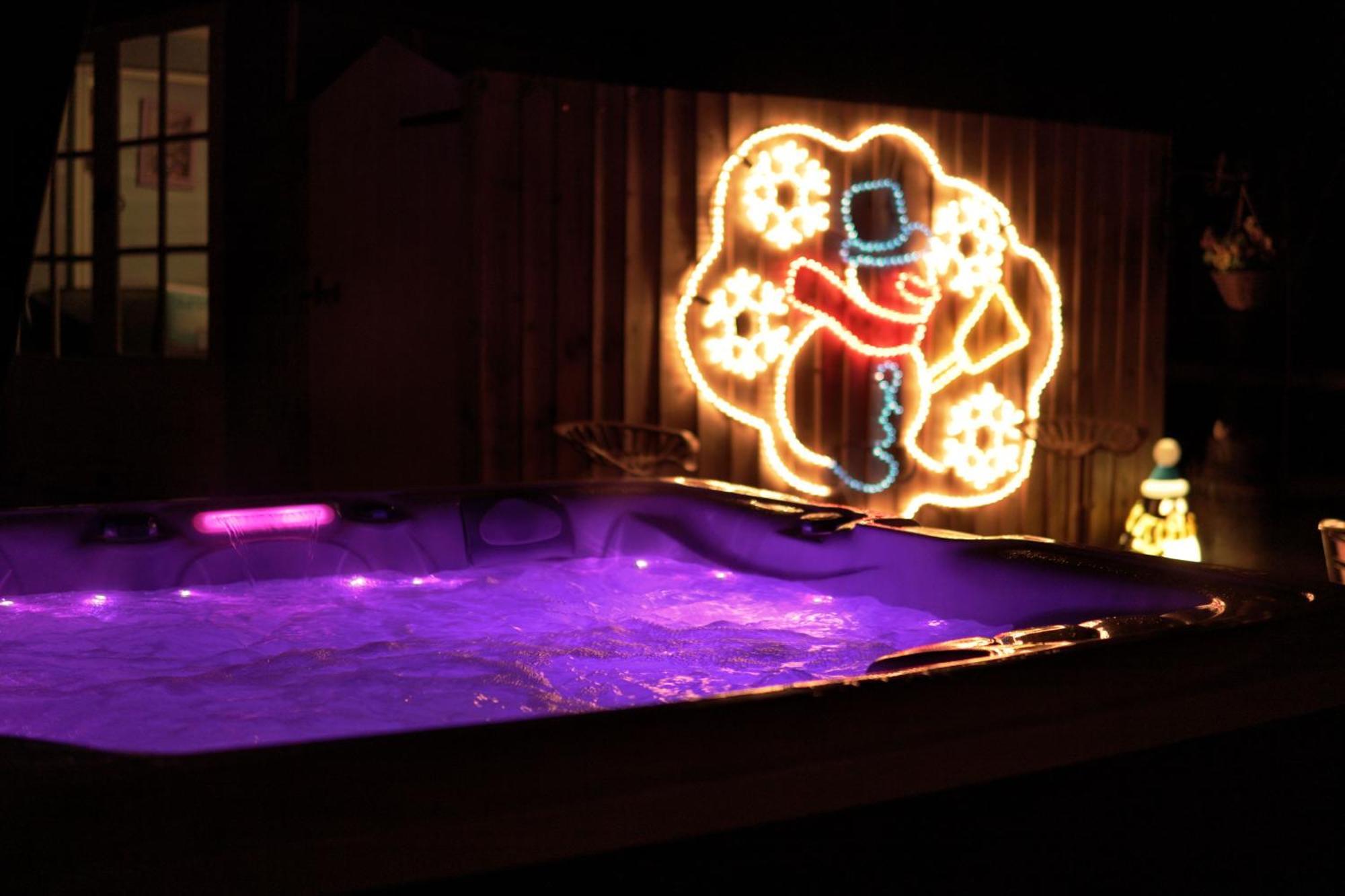 Hot Tub Hideaway Hemyock Exterior foto